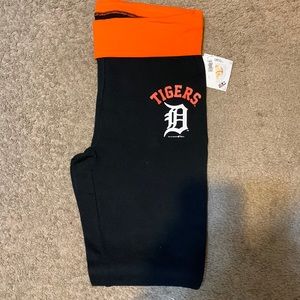 Detroit Tigers yoga pants